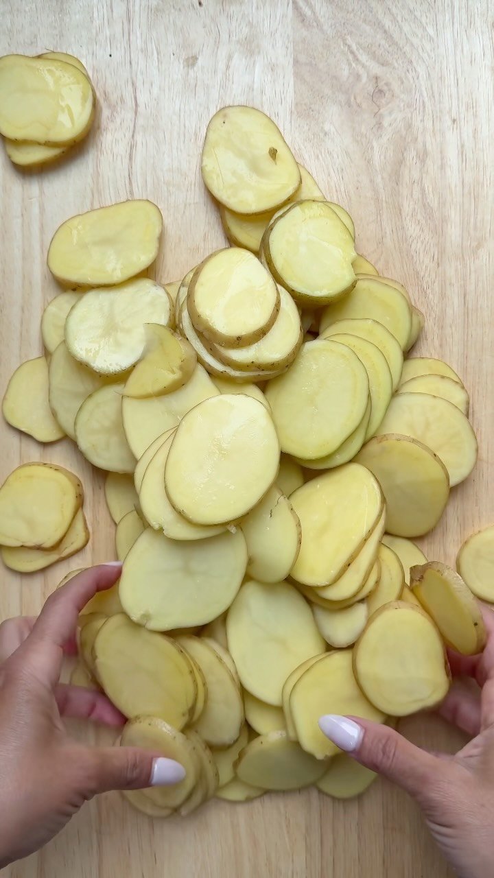 healthyfitnessmeals 게시물 이미지: My kids really love when I make potato stacks...