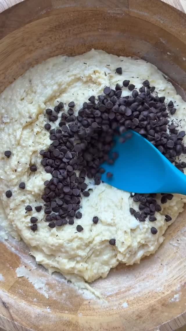 healthyfitnessmeals 게시물 이미지: These cottage cheese banana muffins are so...