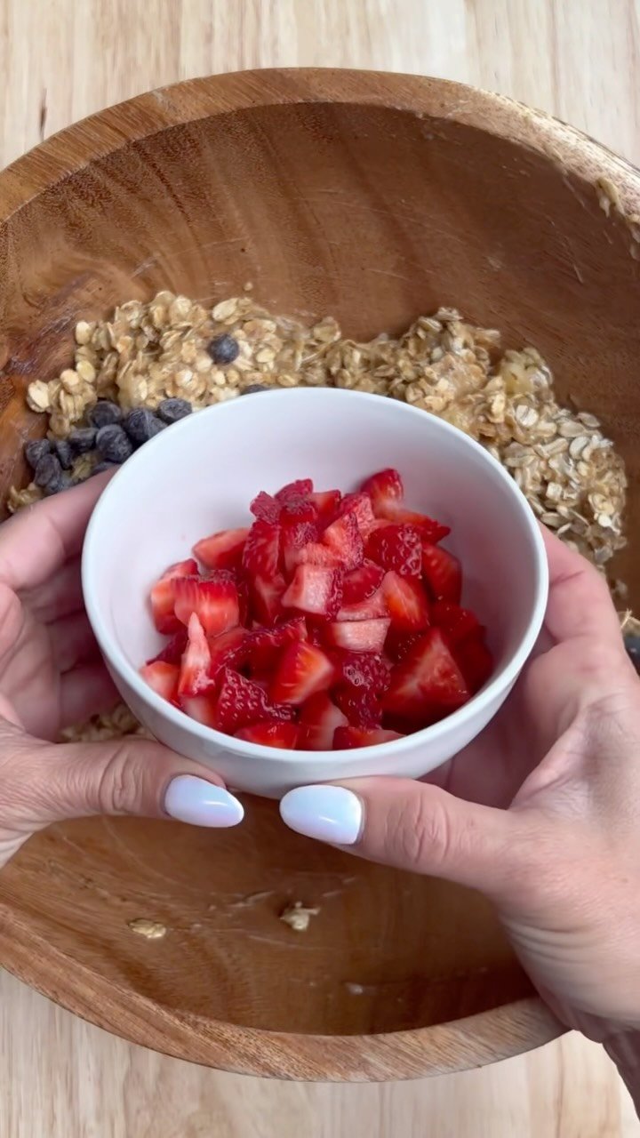 healthyfitnessmeals 게시물 이미지: One of my favorite cookies to make is this...