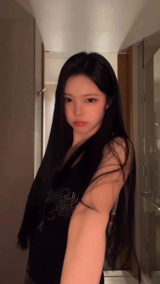 hearts2hearts 게시물 이미지: paz ola

#Hearts2Hearts #하츠투하츠 #H2H 
#IAN #이안