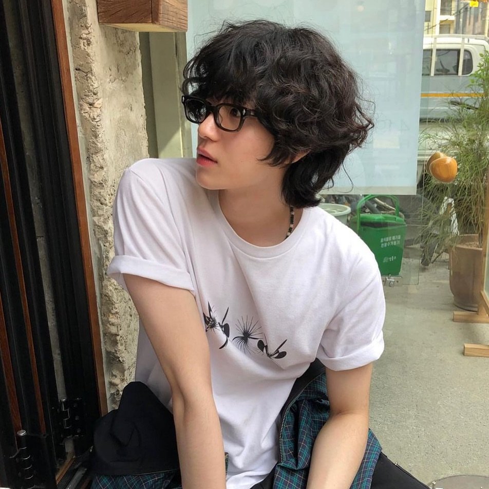 Photo by 청담동미용실 하츠도산 유진 on May 02, 2024.