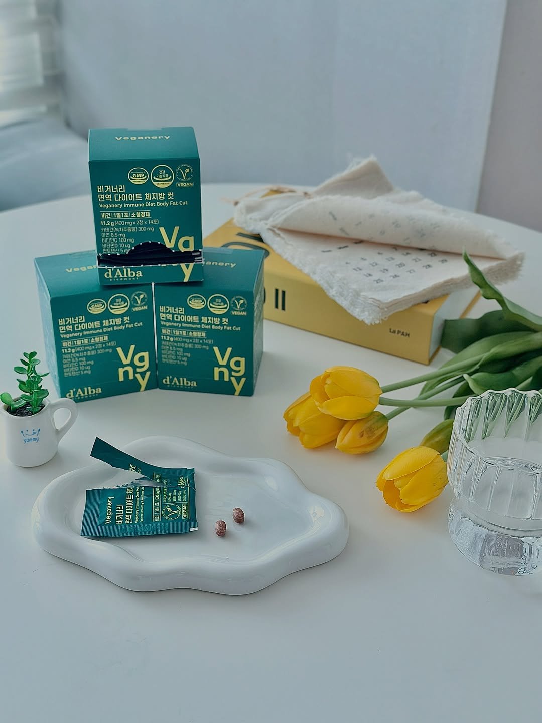 Photo shared by 희야 𝕙𝕖𝕖.𝕪𝕒 on April 29, 2025 tagging @dalba_piedmont. May be an image of lace, tea, napkin ring, fragrance, hand cream, soap, bar soap and text.