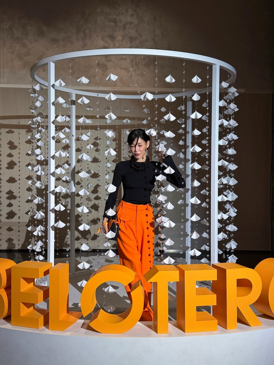 Photo shared by 강희재 on January 14, 2026 tagging @merzaesthetics_apac, and @merzaesthetics_kr. May be an image of cage, poster and text that says 'ELOTER FCE TER'.