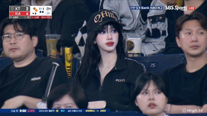 hell_chae0 게시물 이미지: 속탄다 속이 타 #야구 ... 너 뭔데 나 한숨 쉬게해 ? 💨

(라고 쓰고, 야구...