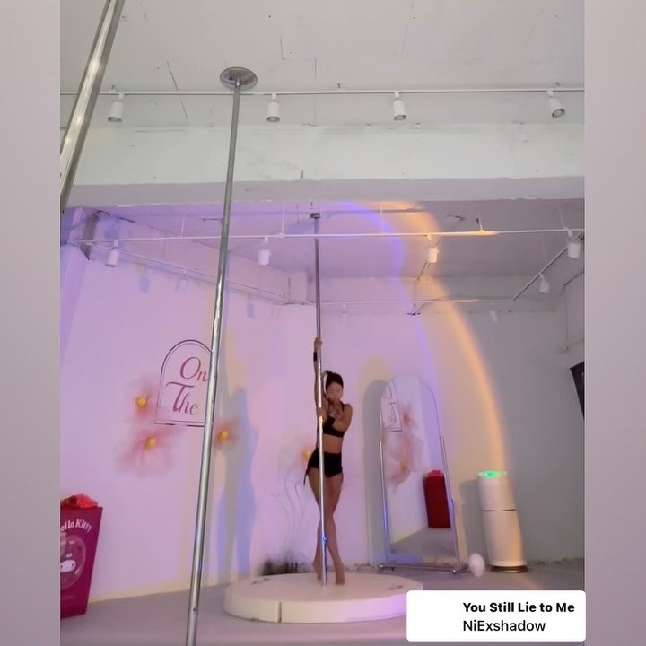hello_im._.sunny 게시물 이미지: #오운완 #운동소통
전날 밤 왼쪽 으엄지발꼬락🦶🤕 다침 이슈로
폴탈때 포인 신경쓰기...