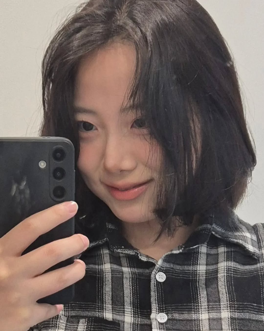 helrin_e 게시물 이미지: 오랜만입니다.
그간 안녕하셨는지요

저는 그간 매우 바쁘게 살았습니다.

아침...