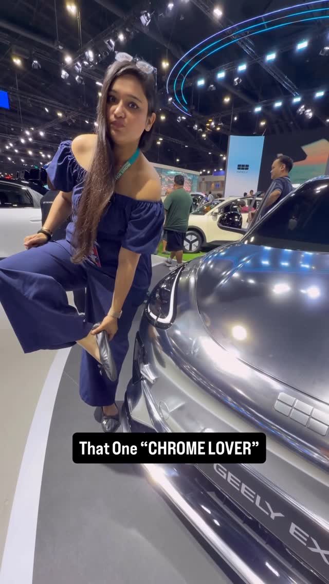 her_garage_yt 게시물 이미지: Chrome Lover 🫡 
#carfunny #porsche911 #auto...