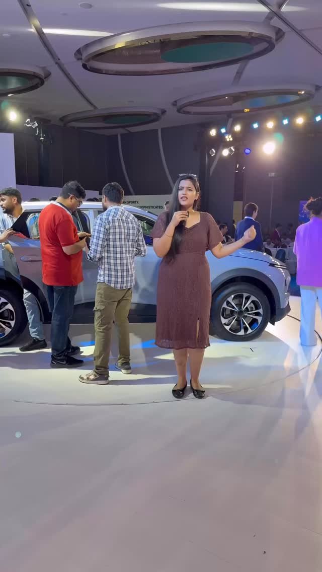 her_garage_yt 게시물 이미지: FREE FOR 3 YEARS 😮 
Vinfast vf6 launched in...