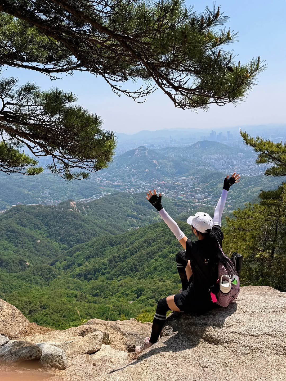 hermia24 게시물 이미지: ⛰️북한산 비봉~모사바위~승가봉 코스
잘못 내려오는 바람에 무려 7시간의 산행을...