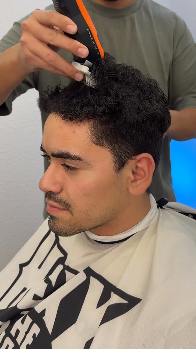 hexxthebarber 게시물 이미지: ASMR 

Located in San Diego and looking for a...