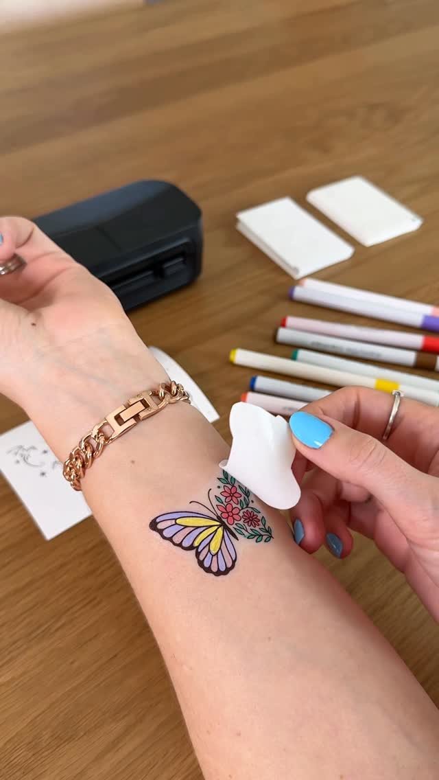 heybrittinirae 게시물 이미지: Custom temporary tattoos are so fun! This...