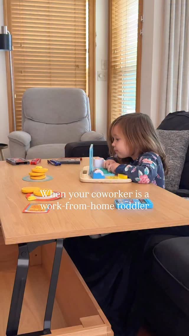 heybrittinirae 게시물 이미지: This office busy board is the cutest thing...