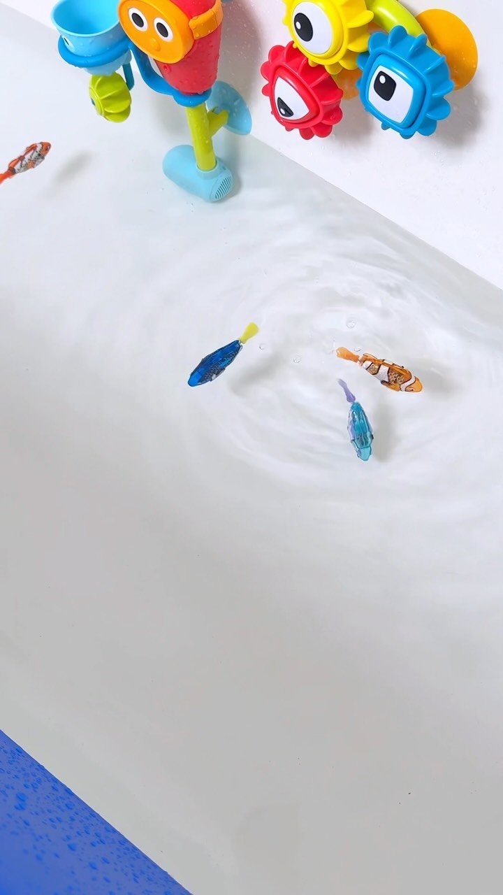 heybrittinirae 게시물 이미지: Still one of our favorite bath toys! These...