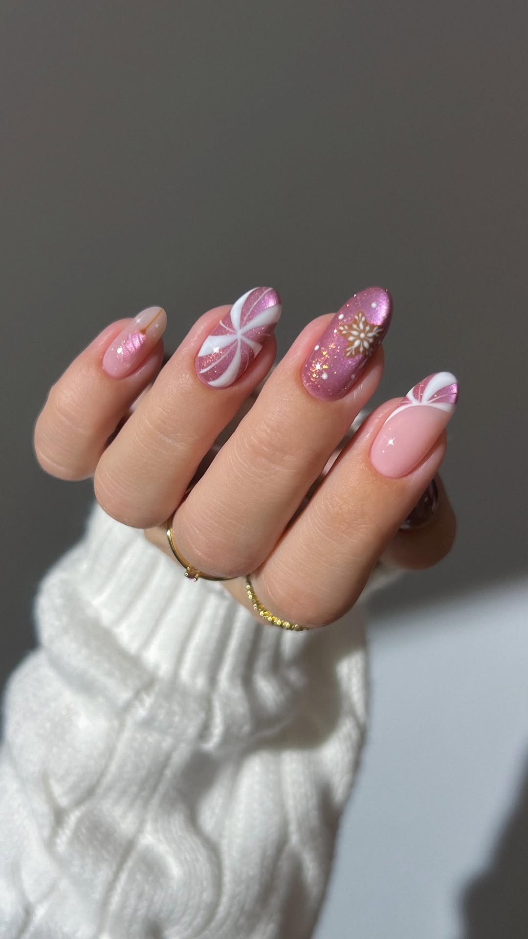 heygreatnails 게시물 이미지: 💗🍬🍪 bringing all the sweet holiday vibes with...