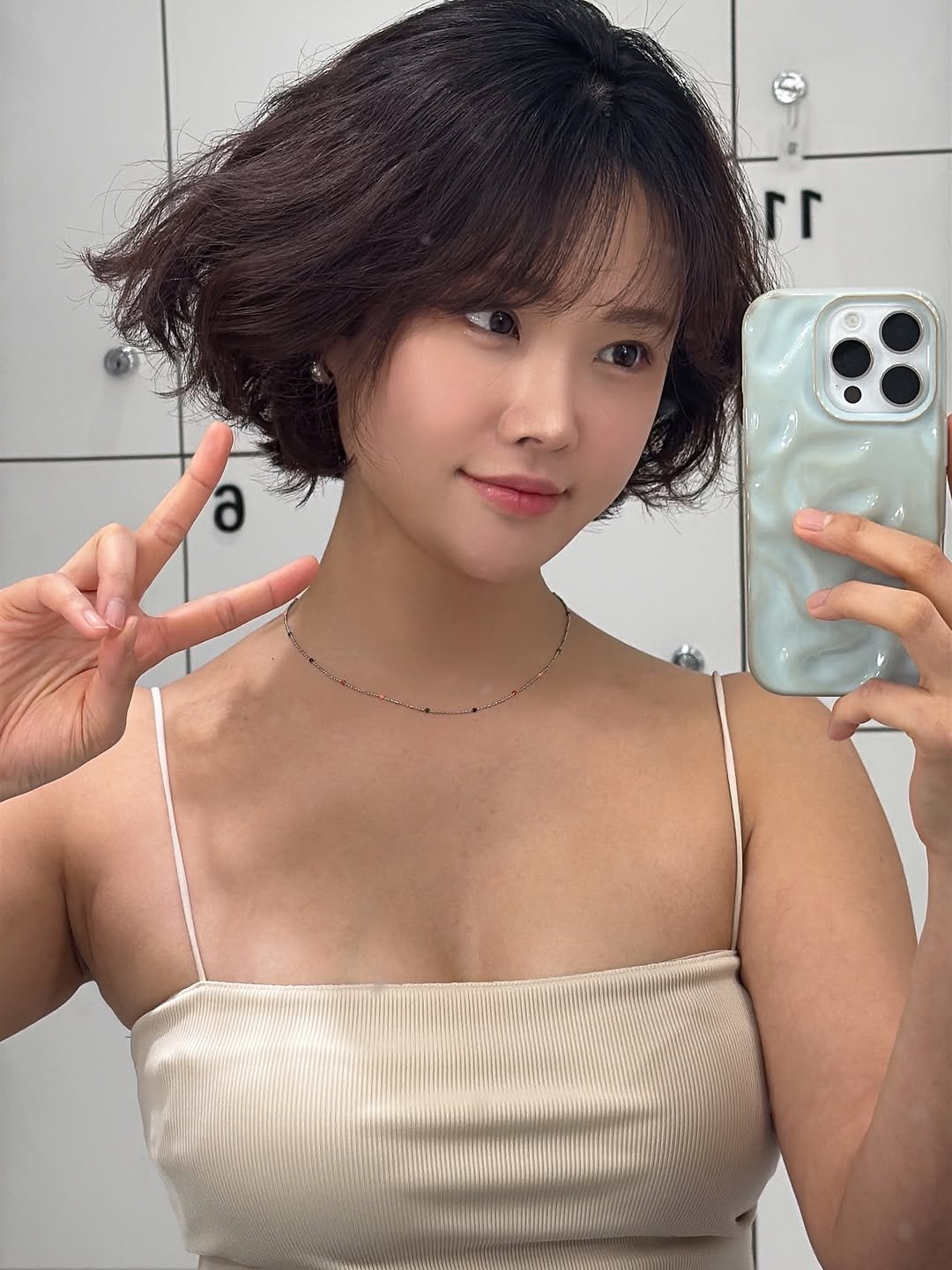 heyjia.energy 게시물 이미지: 요가 수업 기다리면서 사진찍기🤳
인증샷을 운동 전에 찍으세요!  그래야 잘나옵니다 뽀송하이☺️