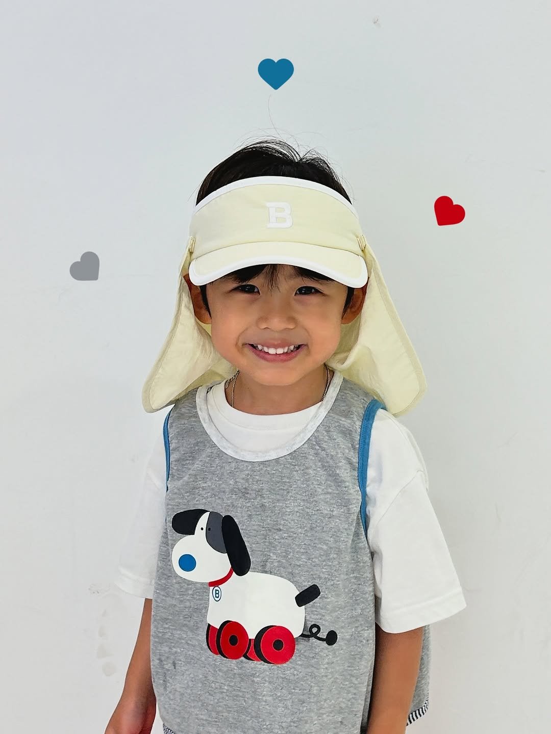 Photo shared by 키즈모델 하론, 하론맘 새롬 on August 10, 2025 tagging @bonats.official, and @musinsa_kids. May be an image of 1 person, child, hat and text.