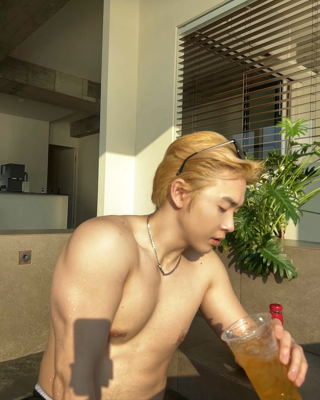 hi_gm2018 게시물 이미지: 호캉스 장인🌊⛱️
해운대 뷰 풀빌라에서 나혼자산다 완료☀️
#광고 
#부산풀빌라...