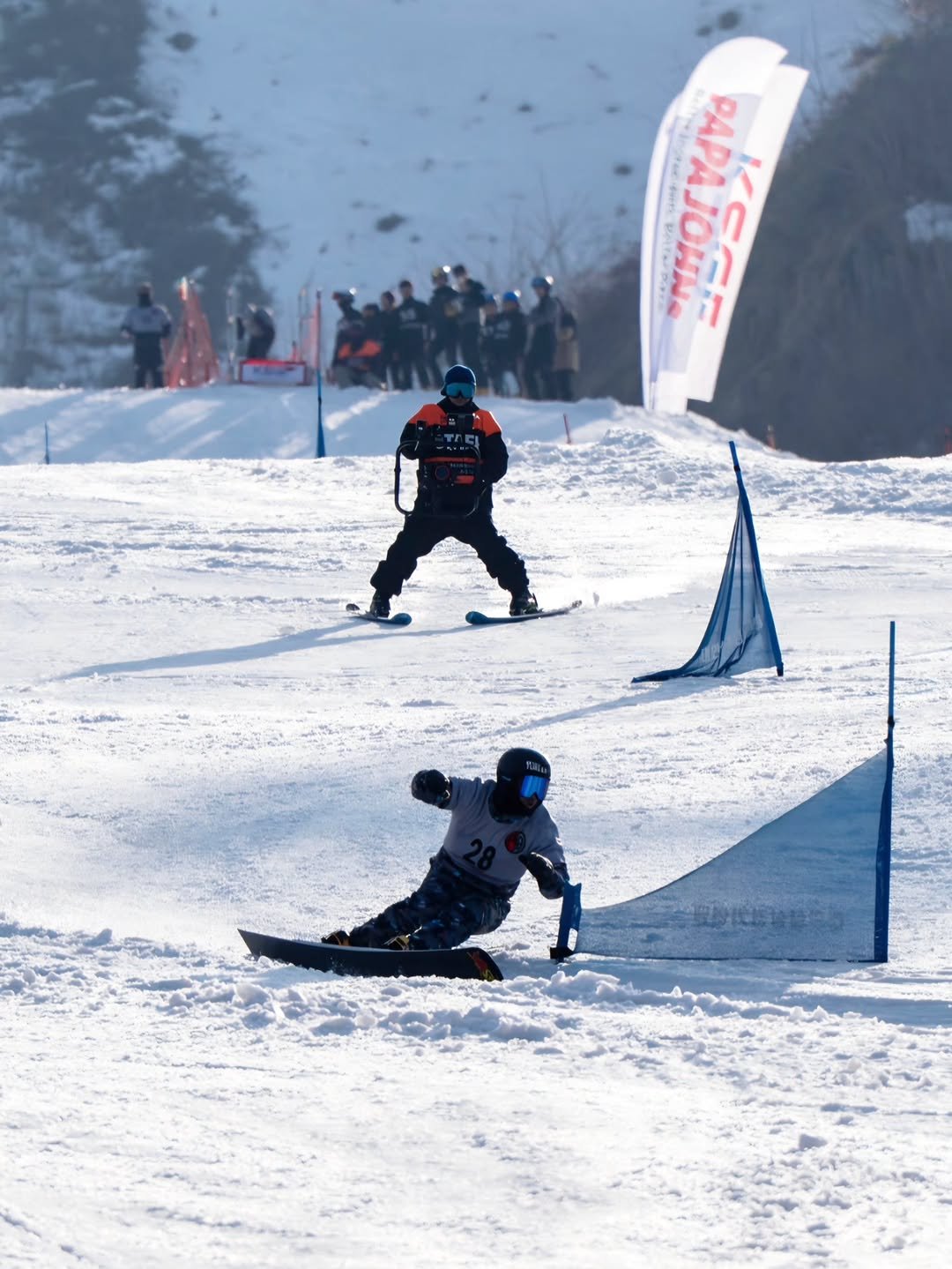 higher_company__ 게시물 이미지: 🇰🇷❄️⛷️🏂🏁

2026 KBI 상상인 
SNOWBOARD...