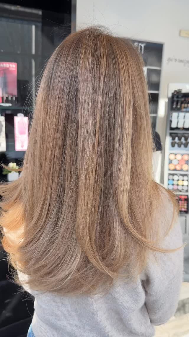 highlightyourlife_ 게시물 이미지: Regular salon visits not only refresh your...