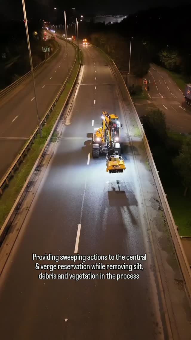 highwayharper 게시물 이미지: Credit @highwayharper
•
️👉 @excavator_life1988...