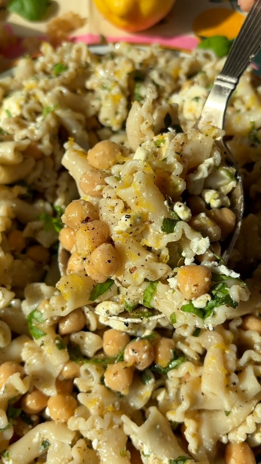 hilltop.recipes 게시물 이미지: Lemon Pasta Salad with Marinated Chickpeas....
