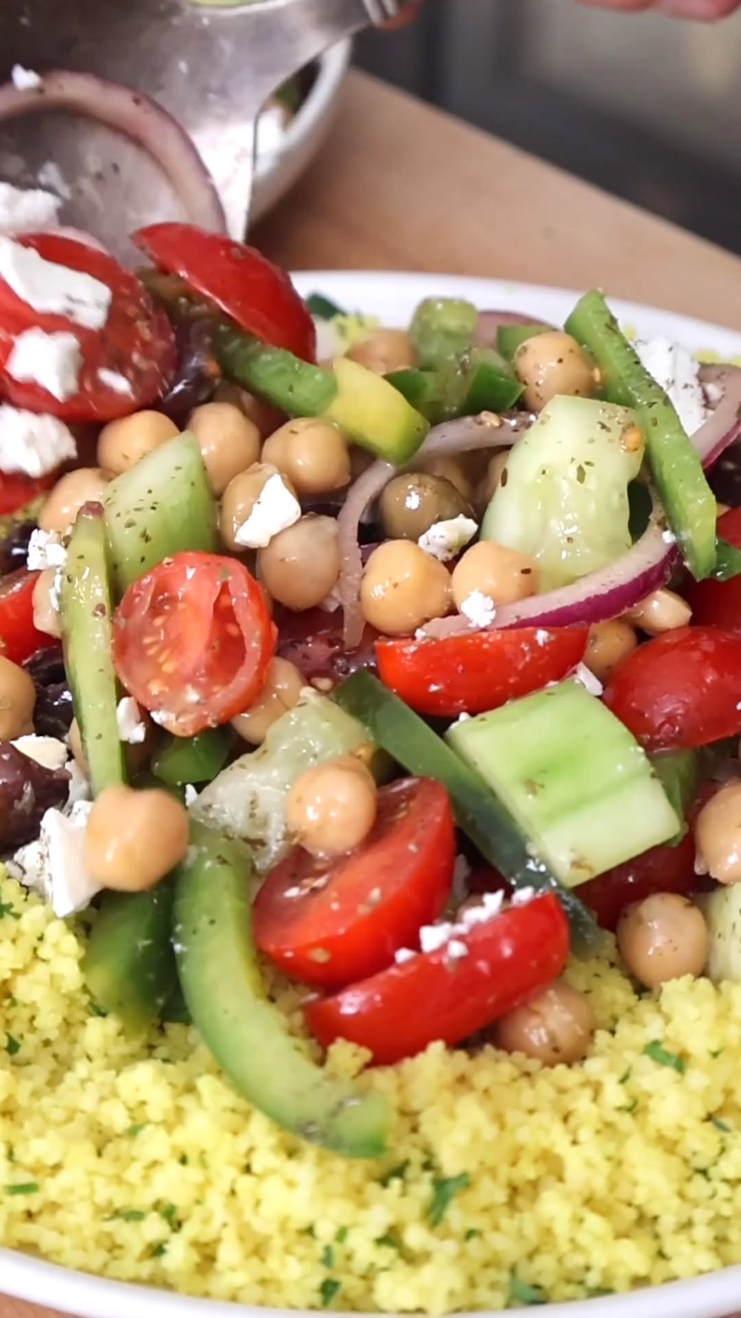 hilltop.recipes 게시물 이미지: Easy Greek-style Chickpea Salad. Comment...