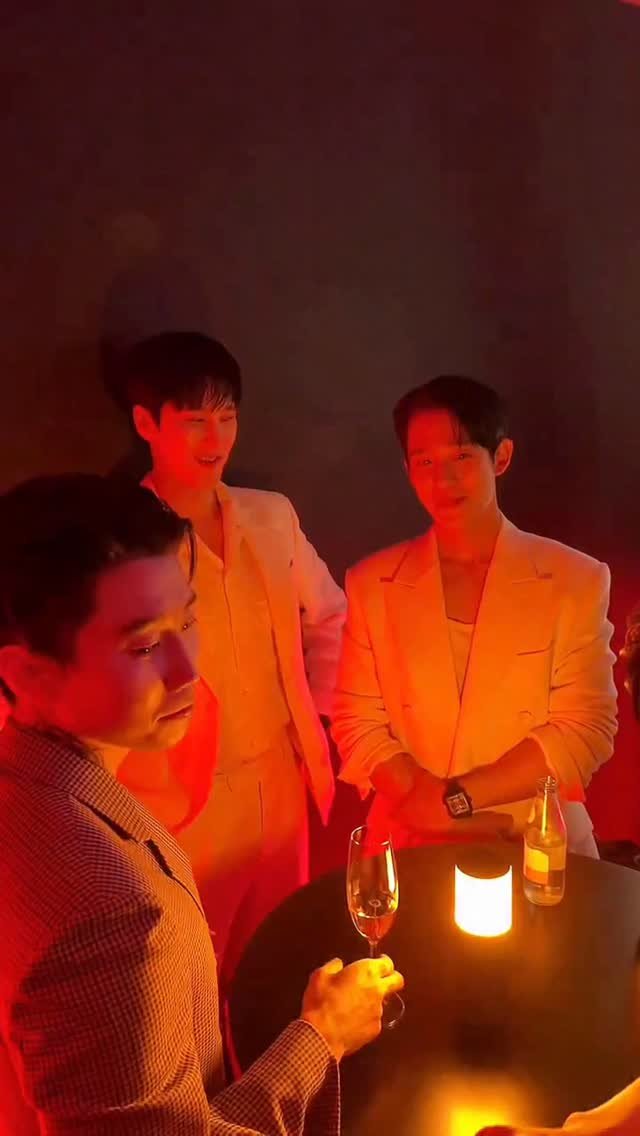 himin012 게시물 이미지: 🌷2026. 06. 11
이 조합 귀하다… 태그호이어 밤은 깁니다. 잘생긴 사람...
