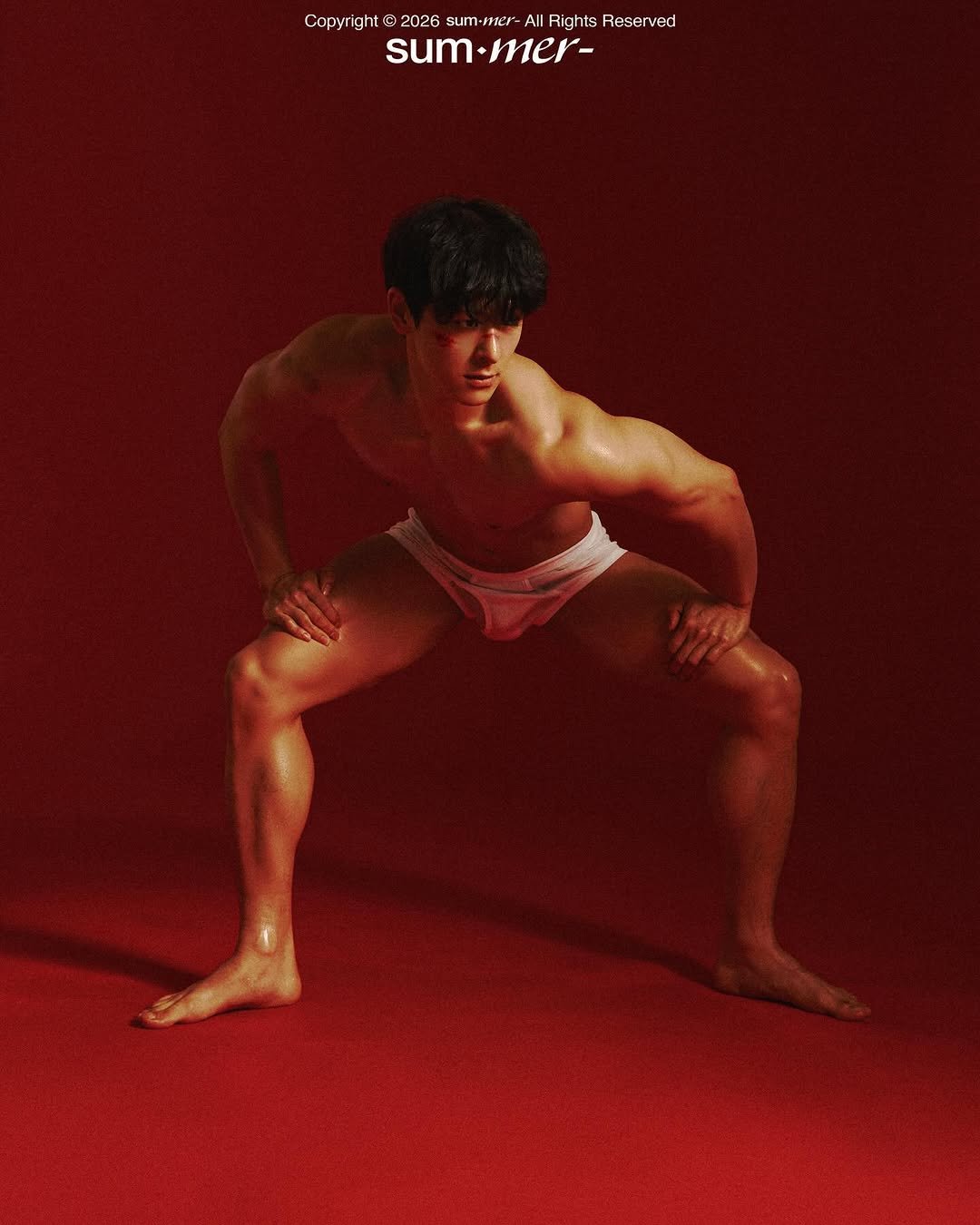 Photo shared by 김히릿 on April 02, 2026 tagging @studio_sum.mer_bodyprofile. May be an image of poster and text.