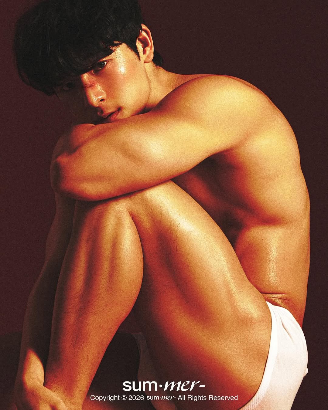 Photo shared by 김히릿 on April 22, 2026 tagging @studio_sum.mer_bodyprofile. May be an image of poster, magazine and text that says 'sum.mer- mer- sum. Copyright © 2026 sum-mer All Rights Reserved'.