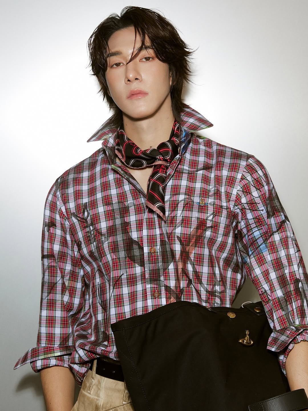 hirunkit_ 게시물 이미지: Discover Vivienne Westwood Spring-Summer 2026...