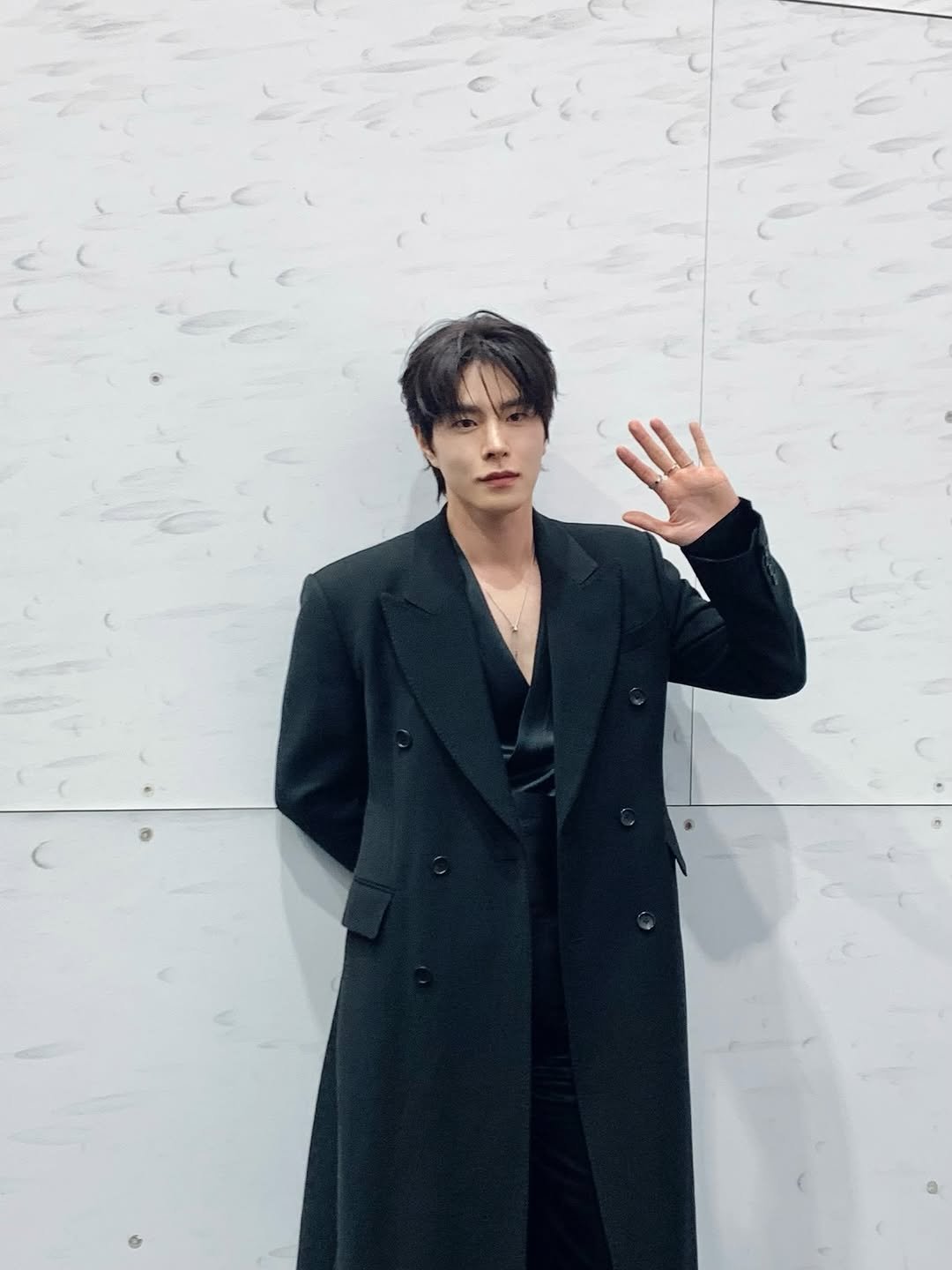 Photo by 홍종현 on February 12, 2026. May be an image of overcoat.