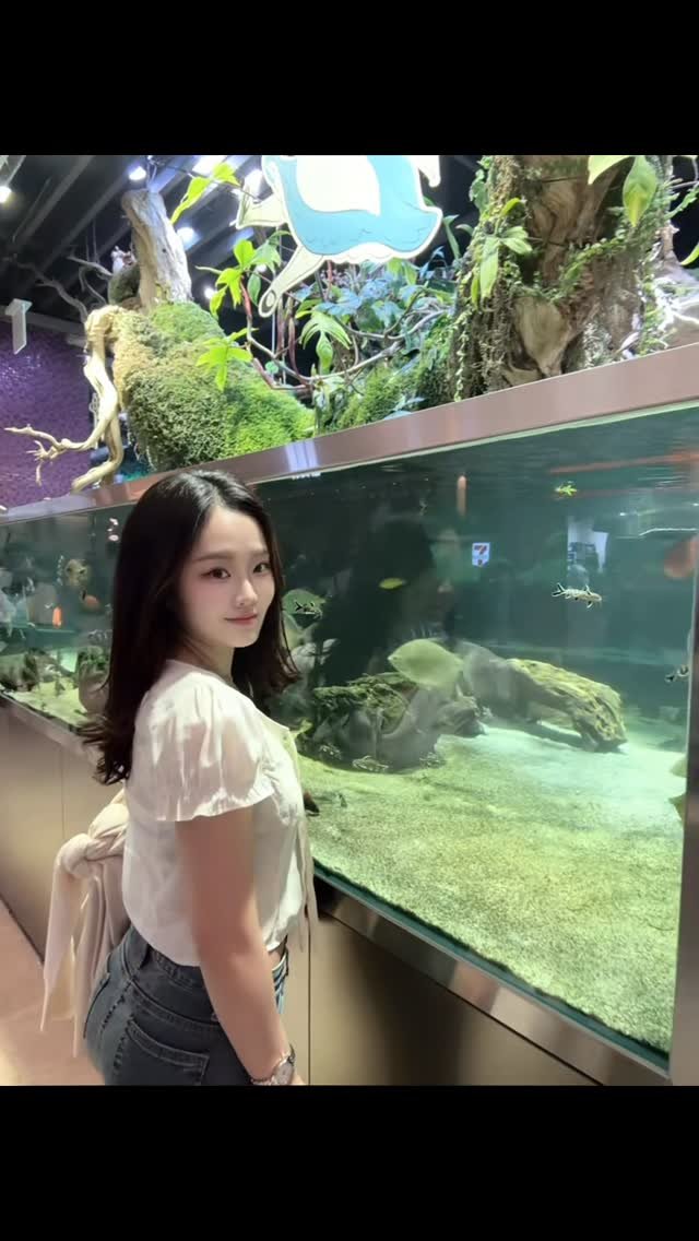 hk.healthy_ 게시물 이미지: 🫧🐠🫧🪼🫧🐟🫧
.
#수족관카페 #데일리 #카페 #아쿠아가든