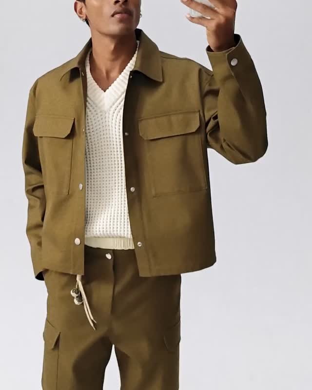 hm_man 게시물 이미지: Clean spring looks, caught on phone.