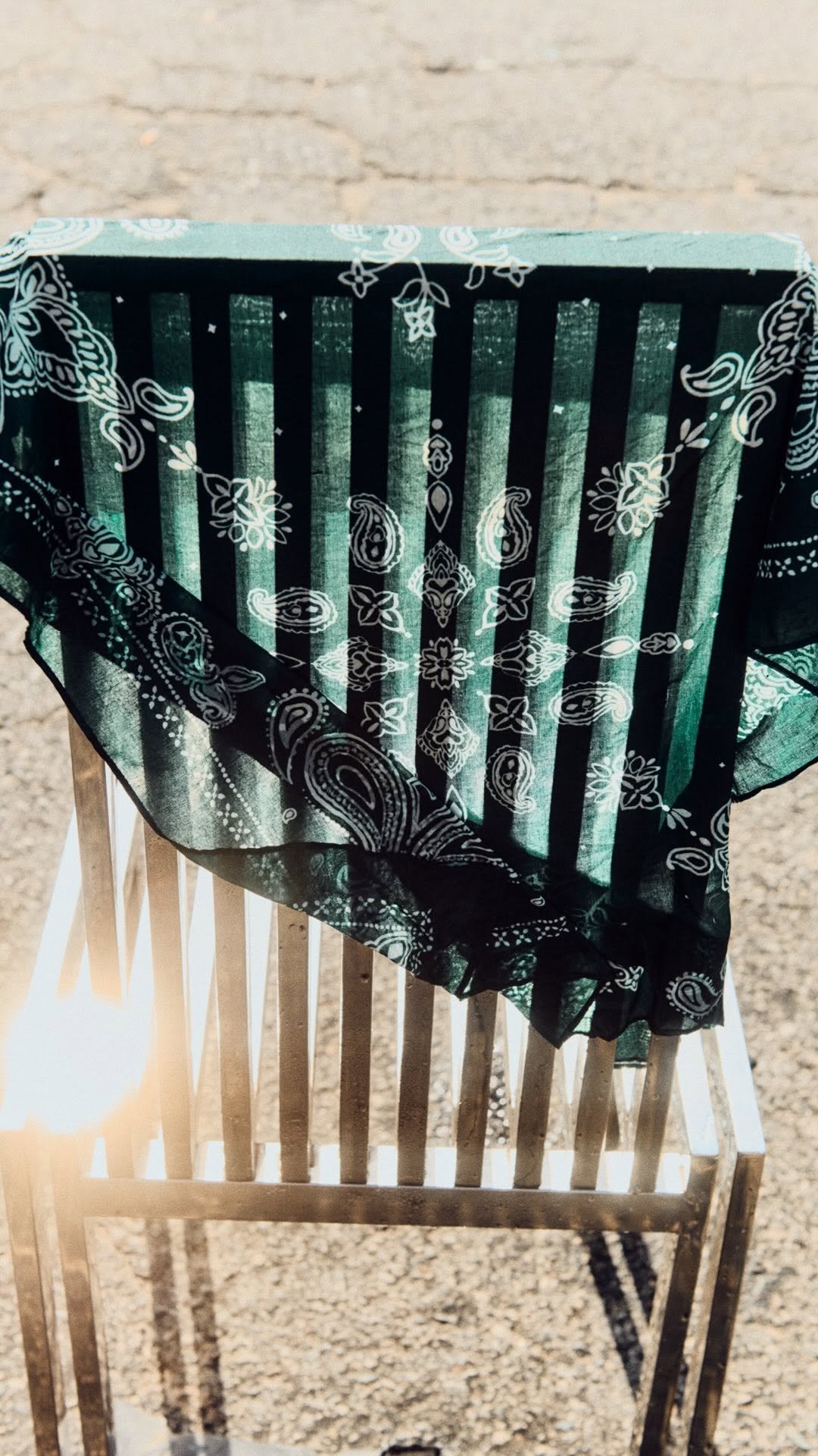 hm_man 게시물 이미지: Beach essentials. Summer 2026 is here.