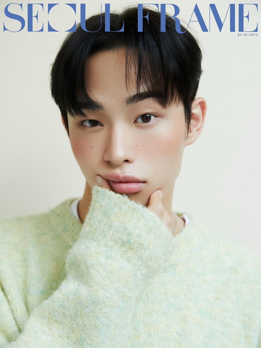 Photo shared by 정호균 on October 18, 2025 tagging @seoul_frame.official. May be an image of one or more people, hair, turtleneck, poster, magazine and text that says 'SEK SEKJUL J UL FRAME SEKCULFRAME ME DY YHE:ARTS'.