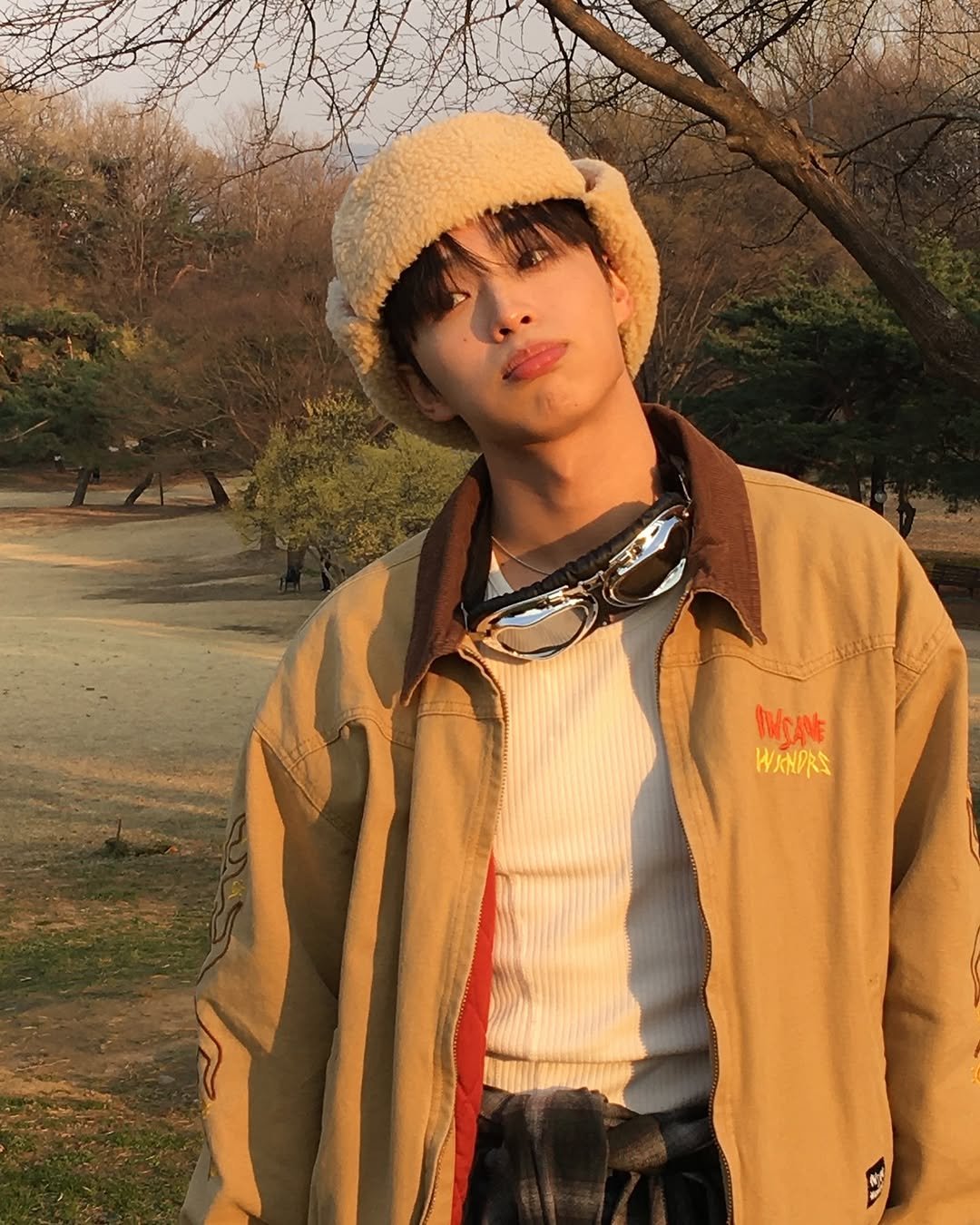 Photo shared by 정호균 on April 19, 2025 tagging @yeonk_park, @bsu.me, and @_ha.na_cm.