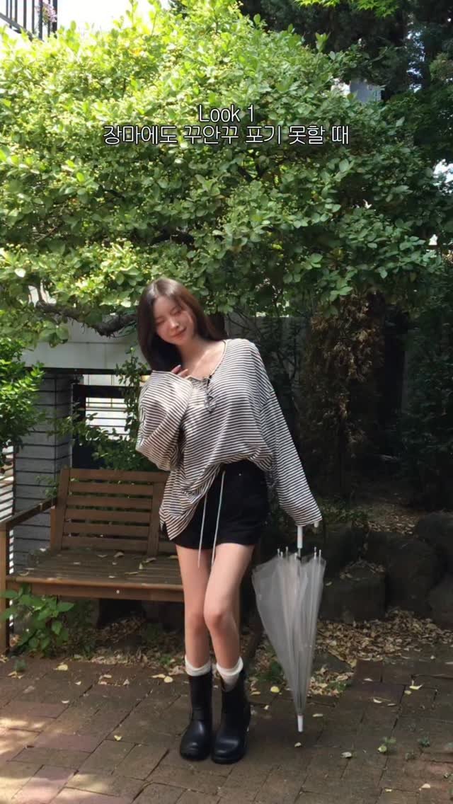 holly_meing 게시물 이미지: 오늘 뭐 입지? 고민될 때 바로 꺼내보는 여름 코디 모음.zip ☀️
꾸안꾸부터...