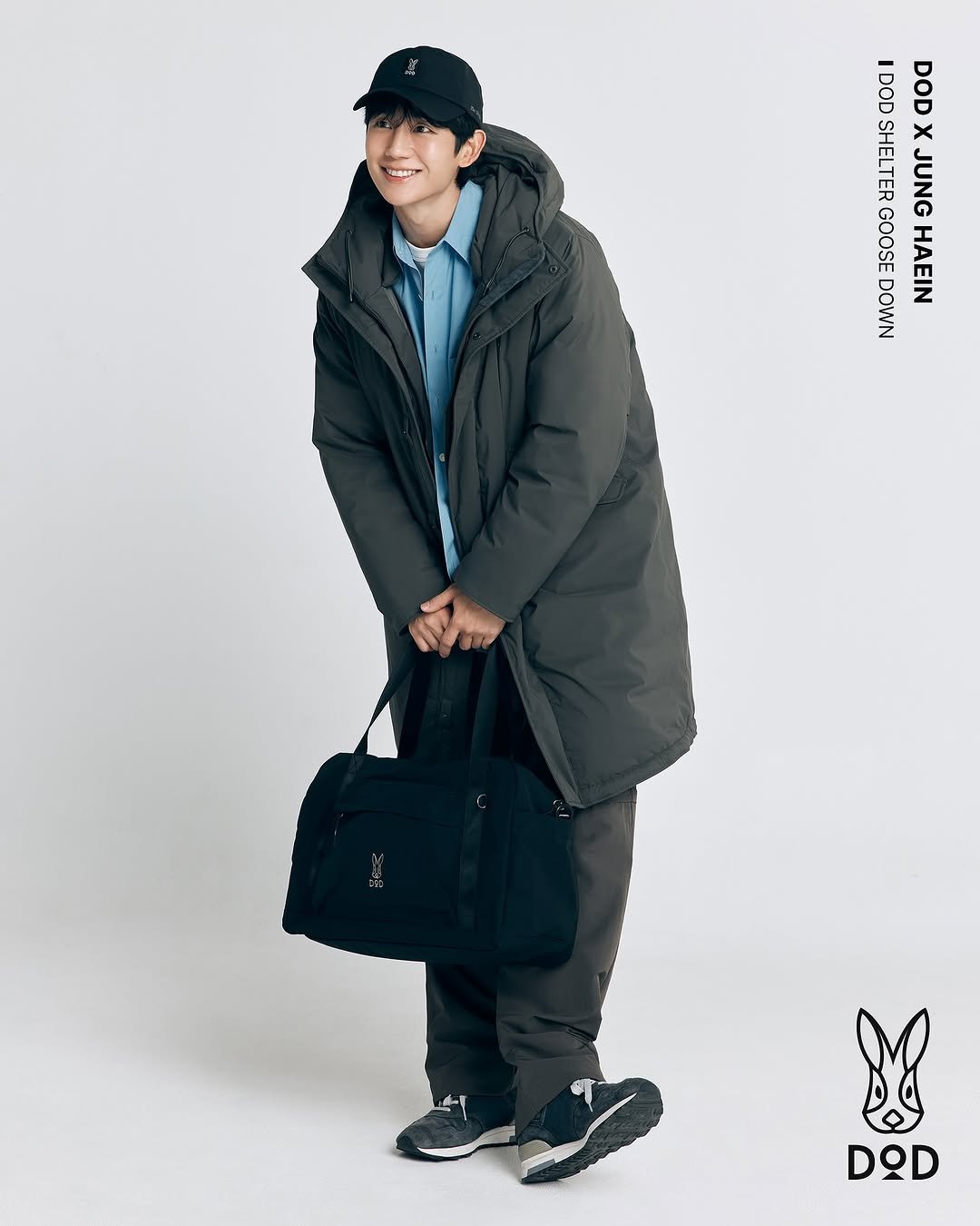 Photo shared by DOD KOREAㅣ디오디 on October 09, 2025 tagging @holyhaein. May be an image of duffle coat, overcoat, goosedown coat, jacket, raincoat, parka and text that says 'DOD DOD SHELTER JUNG GOOSE TER DXJUNGHAEI x HAEIN DOWN V B DOD'.