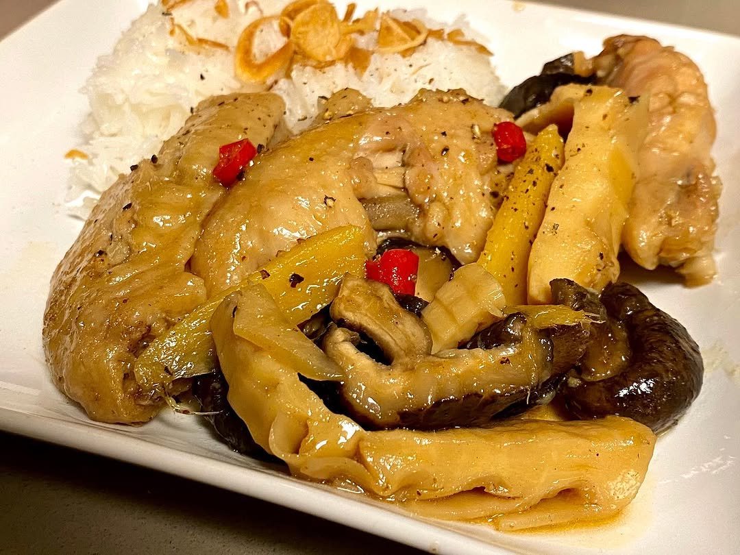 homecook_recipe 게시물 이미지: Bamboo, Ginger chicken with shiitake mushroom....