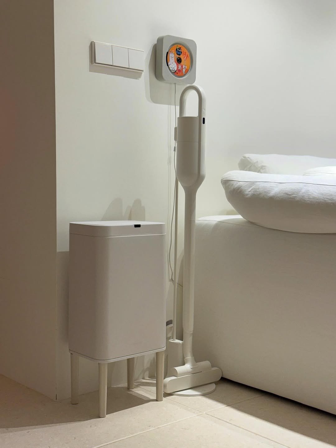 Photo by 홈멍멍 최혜미 on September 27, 2025. May be an image of water heater, thermostat, socket, hospital and text.