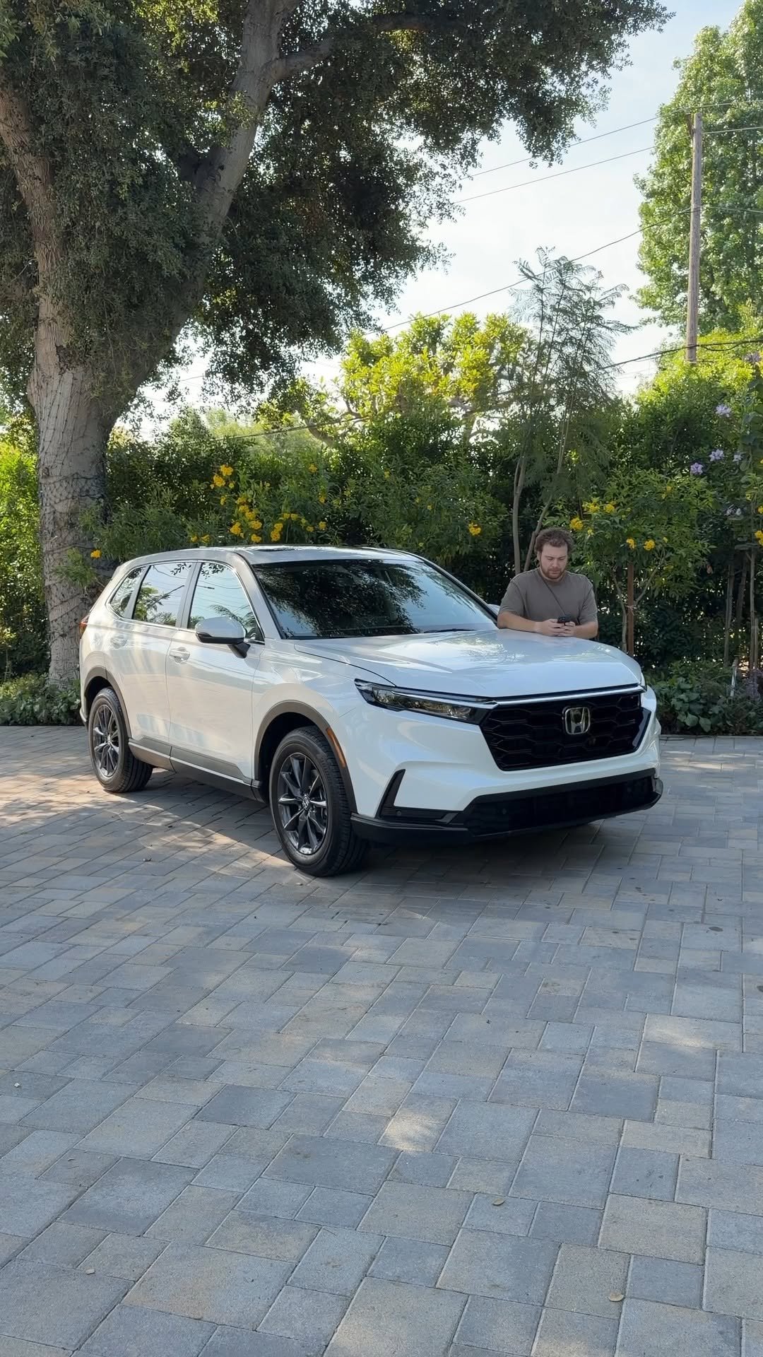 honda 게시물 이미지: Road trip group chats can be chaos. The 2026...