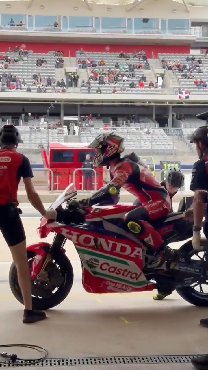 hondaracingcorporation 게시물 이미지: The wait is over… we will be back on the track...