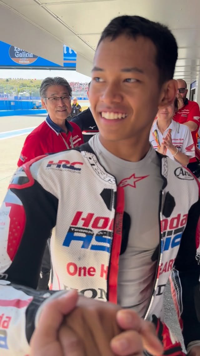 hondaracingcorporation 게시물 이미지: 🏁 P6 Veda Ega Pratama 🇮🇩 

Rocket boy climbed...