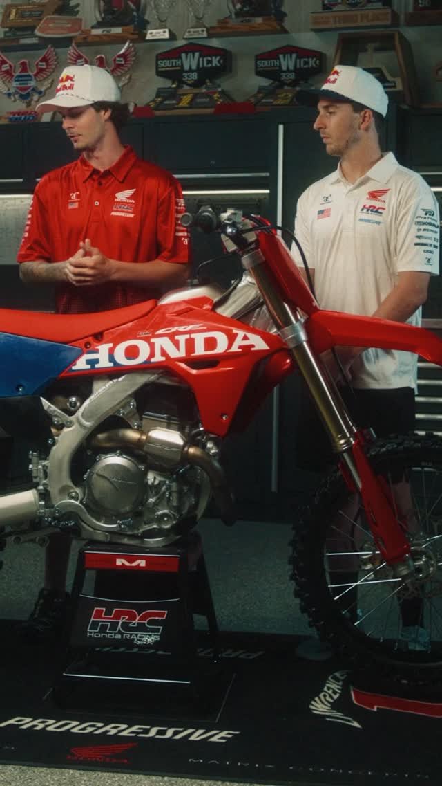 hondaracingcorporation 게시물 이미지: Better handling. Lighter weight. More power....