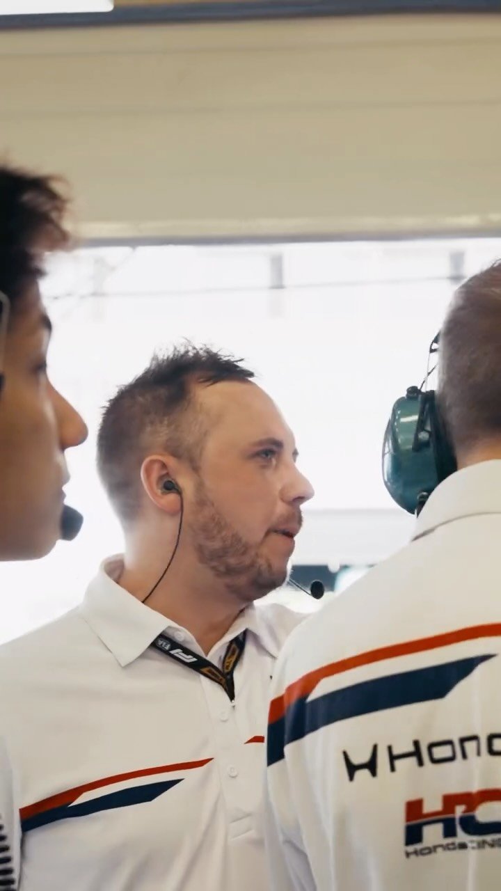 hondaracingf1 게시물 이미지: One week down.
The work continues.

#f1...