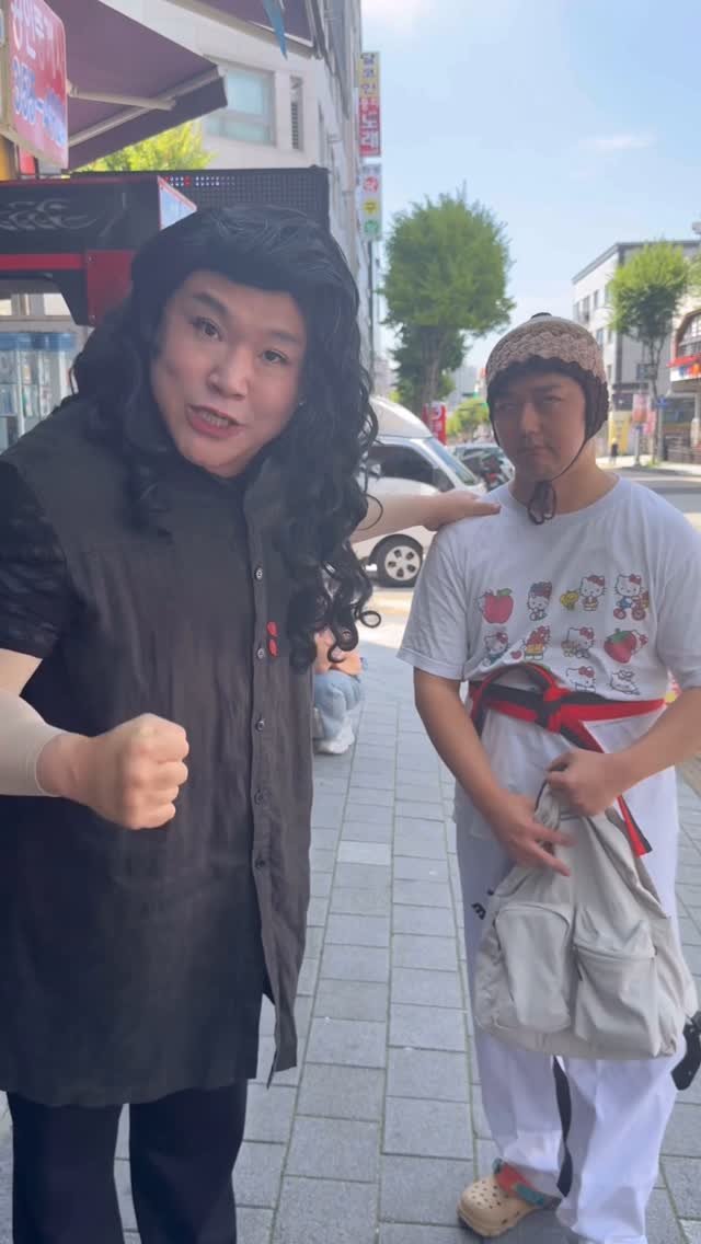 hong.yaeree 게시물 이미지: 준석이가 사춘기가왔는지 
친구도 처음보고,인사도 안하더라고요?
그래서...