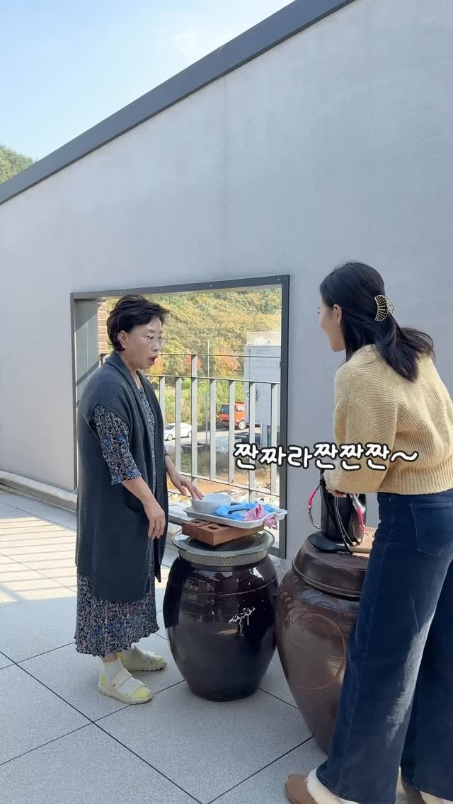 hoo_mom__ 게시물 이미지: 결혼은 된장이다
시어머님 된장 덕분에 결혼한 썰

저희 시어머님은 진짜...