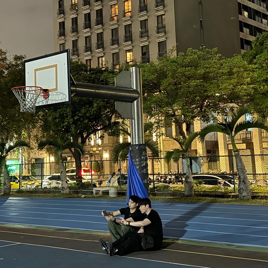hooignite 게시물 이미지: 타이베이 밤 날씨 기분 좋음
台北夜晚吹着凉爽宜人的风
It‘s cool and...