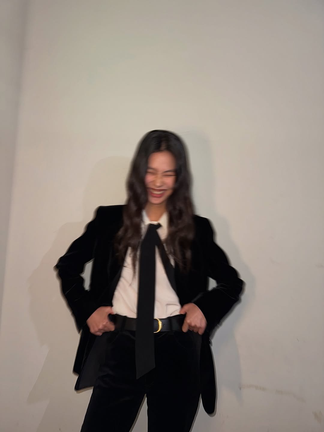 Photo shared by Hoyeon on November 14, 2025 tagging @aeriyun, @juunszz, and @janghyeyeon_. May be an image of one or more people, suit, blazer and text.