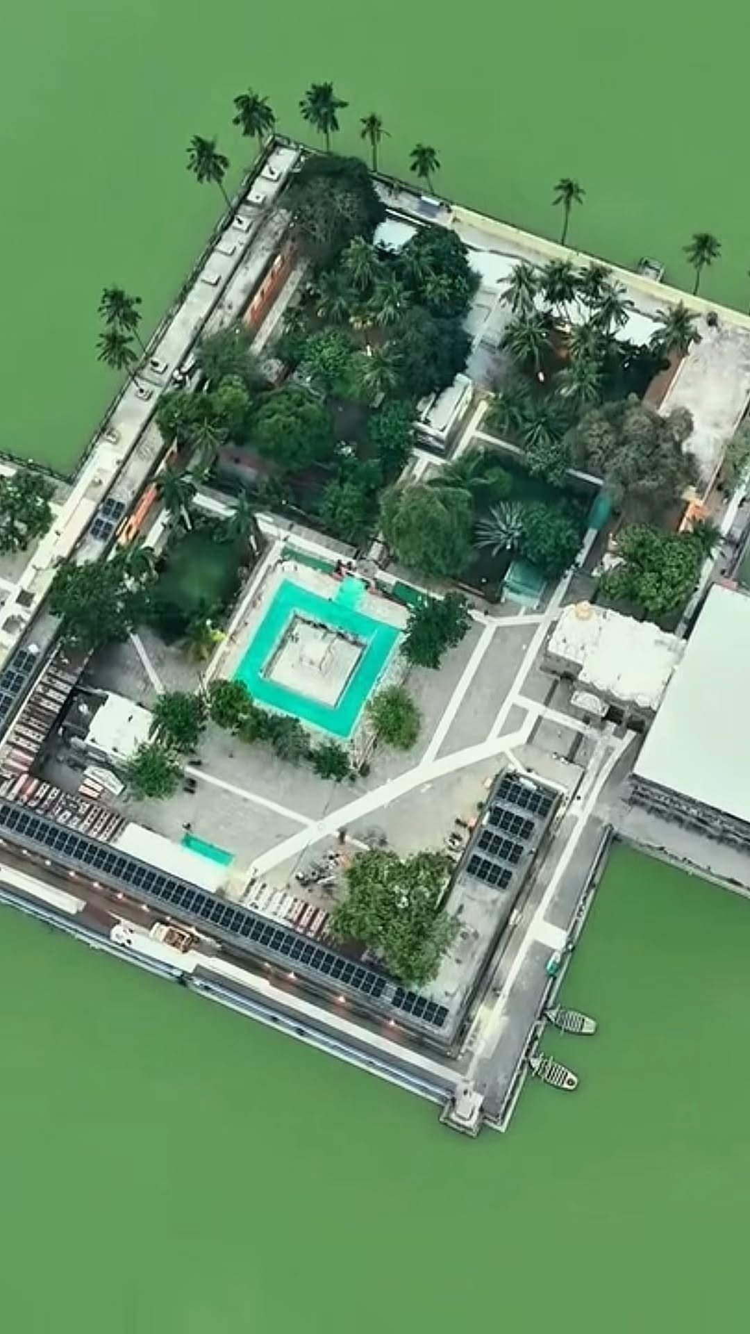 hotelorientelite 게시물 이미지: ✨ Hotel Orient Elite, Solapur
जिथे परंपरा,...